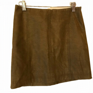 𝅺FREE People vegan leather skirt. Women’s size 0.